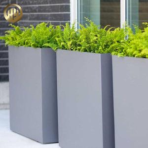 Flower Pots & Planting Tools