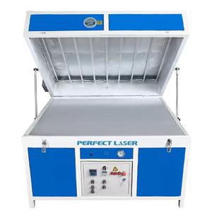 Plastic Vacuum Forming Machine