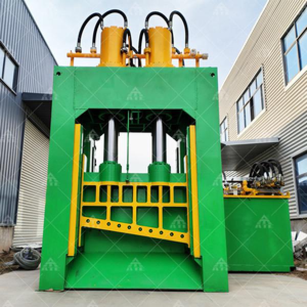 Hydraulic Scrap Shear
