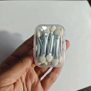 Eyeshadow Applicator