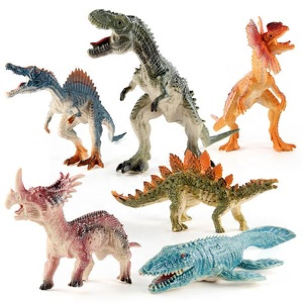 Animal / dinosaur models