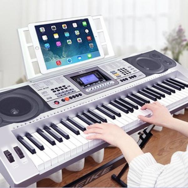 Pianos