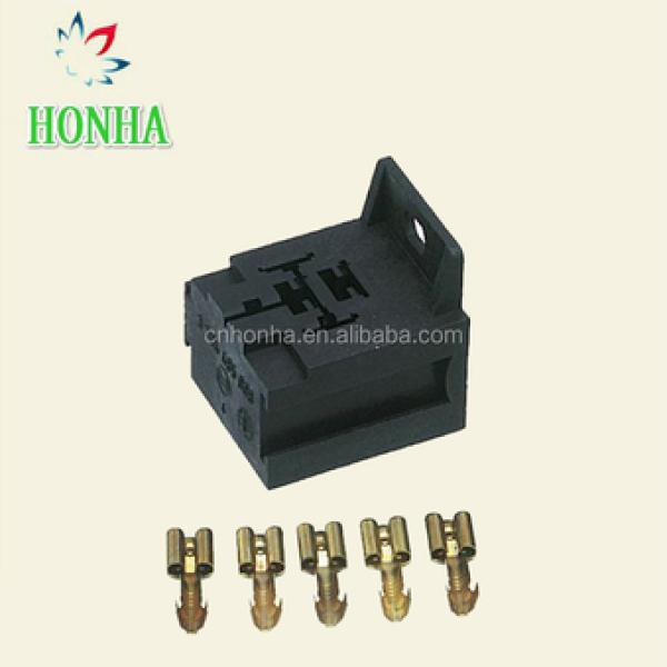 Relay Socket